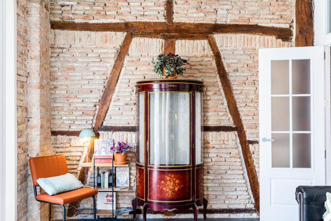 Ma&To Alhondiga Aparts Apartment Granada Ngoại thất bức ảnh