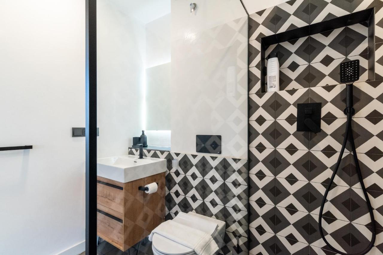 Ma&To Alhondiga Aparts Apartment Granada Ngoại thất bức ảnh