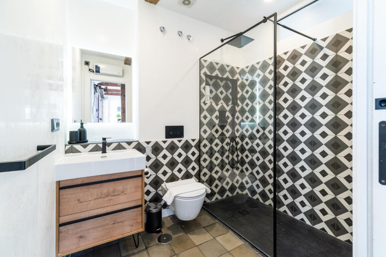 Ma&To Alhondiga Aparts Apartment Granada Ngoại thất bức ảnh